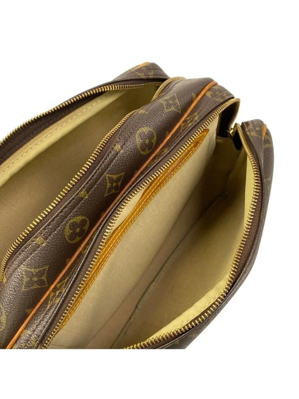 Louis Vuitton Shoulder Bag Monogram Reporter PM